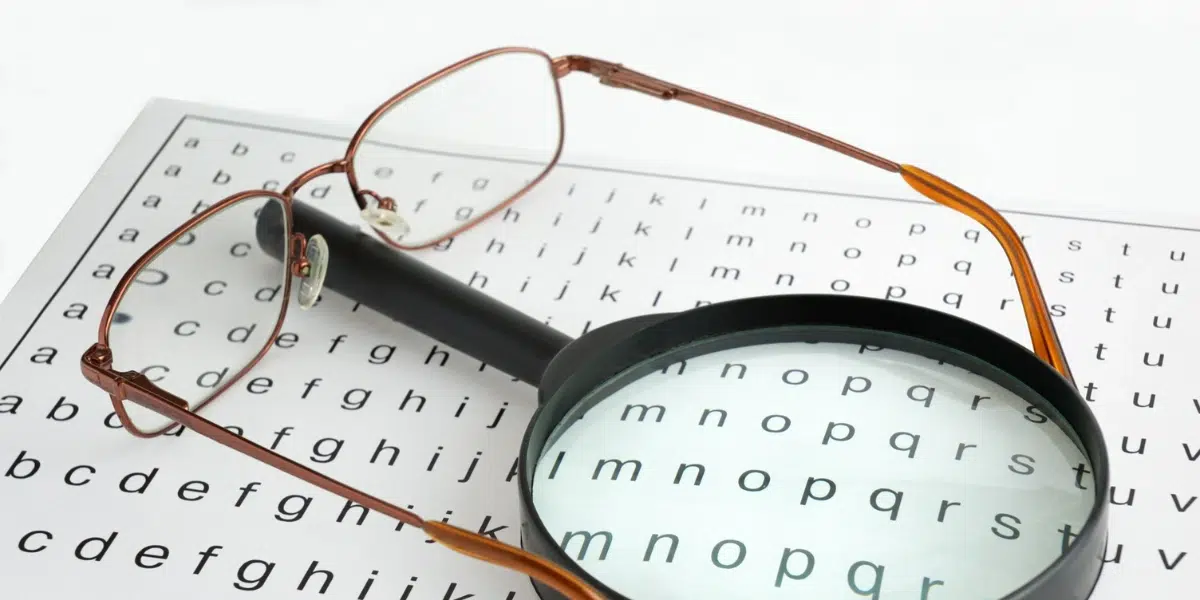 Occhiali progressivi o 2 occhiali: guida completa alla scelta